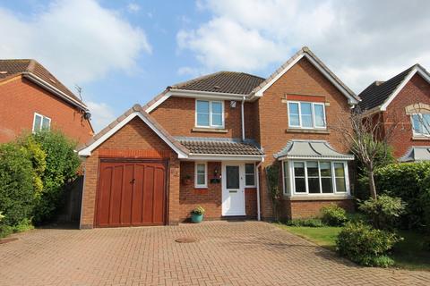 Lilac Drive, Lutterworth LE17 4 bed detached house for sale