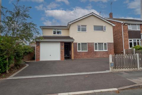 Furlong Avenue, Tean ST10 4 bed detached house for sale