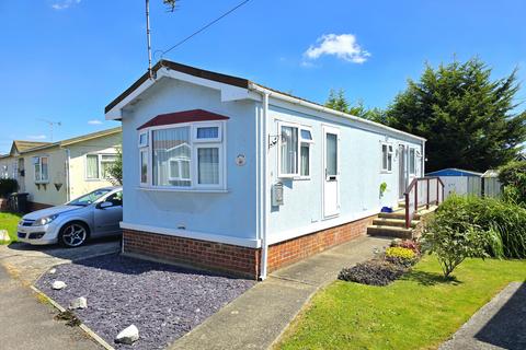 Main Street, Lower Road, Hockley 1 bed bungalow for sale