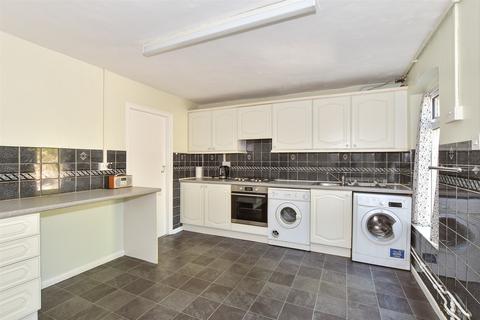 Nickle Lane, Chartham, Canterbury, Kent 3 bed terraced house for sale