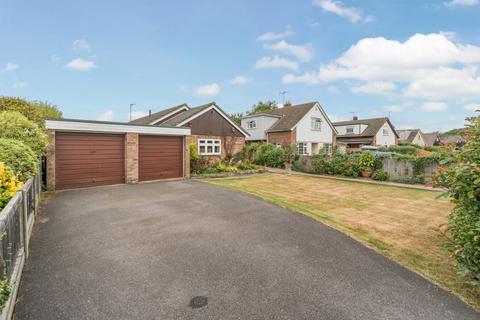 Rye Mill Lane, Feering, Colchester 2 bed bungalow for sale