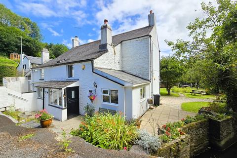 Saltash PL12 2 bed cottage for sale