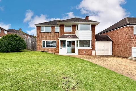 Lawn, Swindon SN3 5 bed detached house for sale