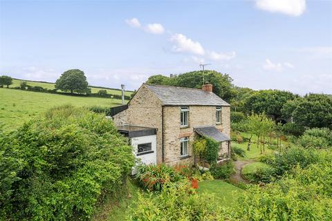 Advent, Camelford 3 bed detached house for sale