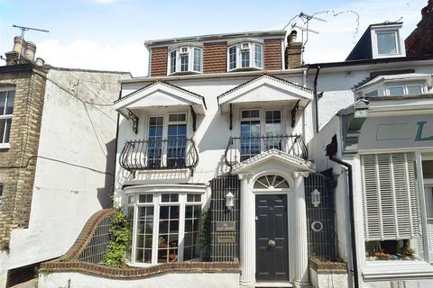 East Street, Herne Bay 3 bed end of terrace house for sale