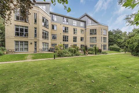 16 Trumpington Road, Cambridge CB2 3 bed apartment for sale