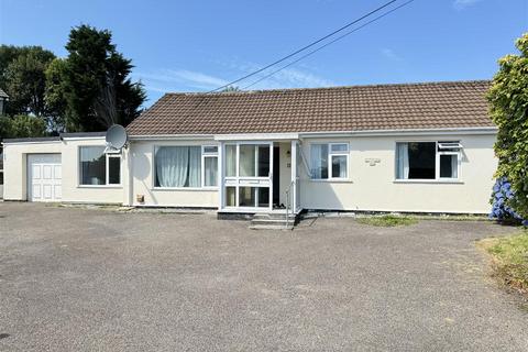 43 Menear Road St Austell Cornwall 3 bed semi