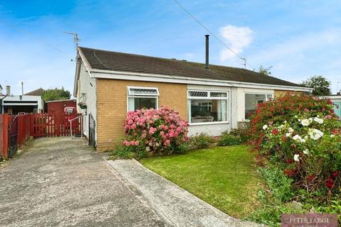 56 Doren Avenue, Rhyl, LL18 4LE 2 bed semi