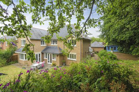 Old Garden Court, Chartham 6 bed detached house for sale