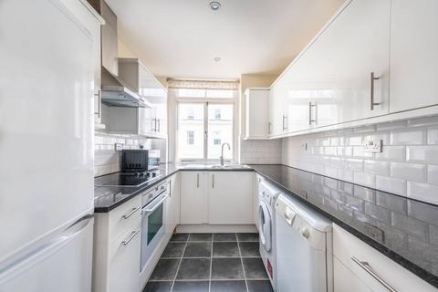 Gloucester Terrace, Bayswater... 2 bed flat for sale