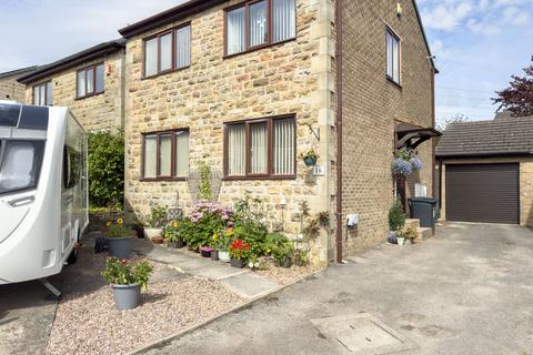 Wharfedale Mount, Shelf, HX3 7NF 3 bed detached house for sale