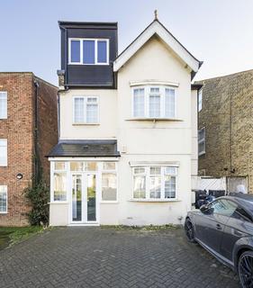 66 Finchley Lane, Hendon, London, NW4 2 bed flat for sale