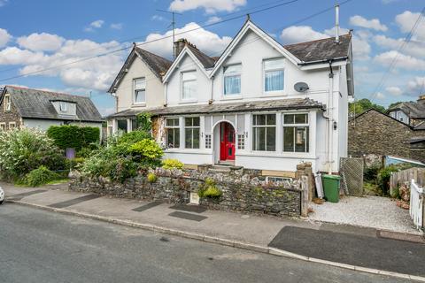 Redruth, 6 Thornbarrow Road... 4 bed semi