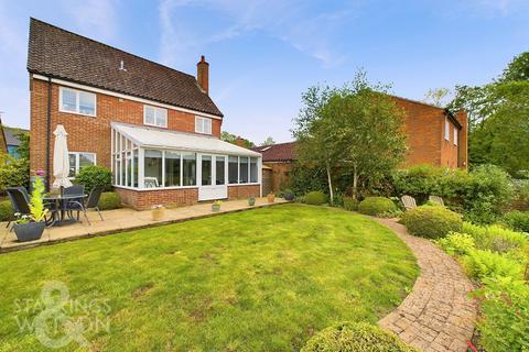 Ditchingham Dam, Ditchingham, Bungay 3 bed detached house for sale