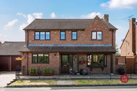 Main Street, Bicester OX27 3 bed detached house for sale