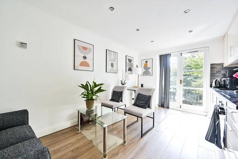 Brompton Park Crescent, West... 2 bed flat for sale