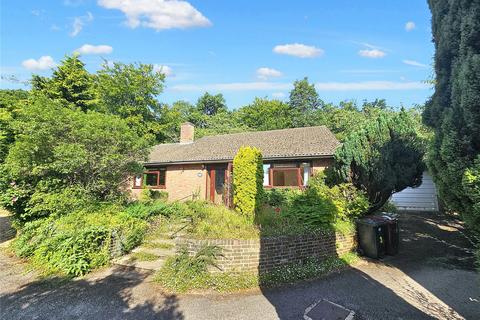 Little Court Close, Midhurst GU29 3 bed bungalow for sale