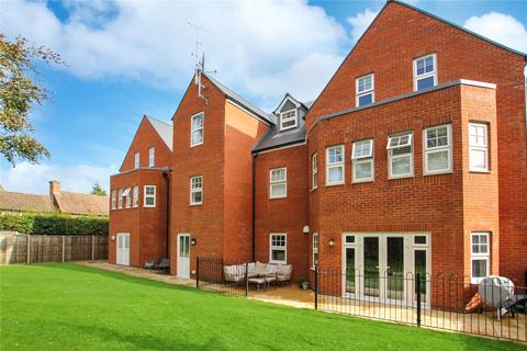 Rouper Court, Alexandra Road... 1 bed apartment for sale