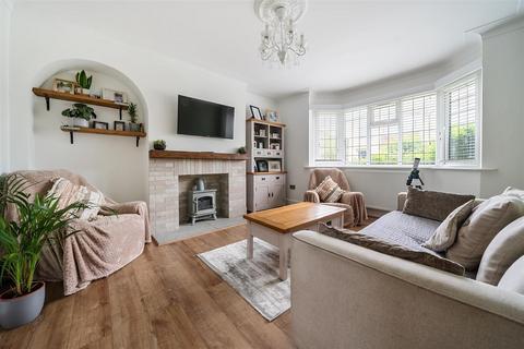 Manor Close, Havant PO9 5 bed detached house for sale