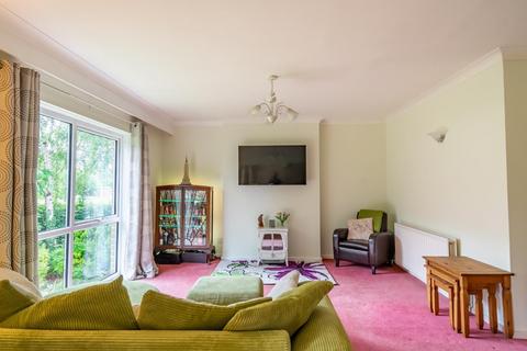 Ashfield Court, York 2 bed apartment for sale