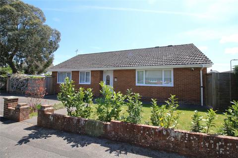 Queens Grove, New Milton, Hampshire... 3 bed bungalow for sale