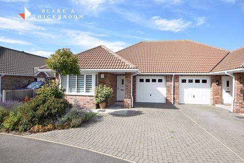 2 bedroom semi-detached bungalow for sale