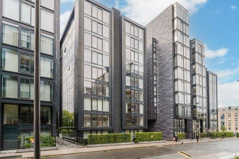 Simpson Loan, Quartermile, Edinburgh... 1 bed flat for sale