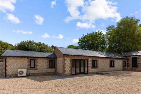 3 Kents Yard 3 bed barn conversion for sale