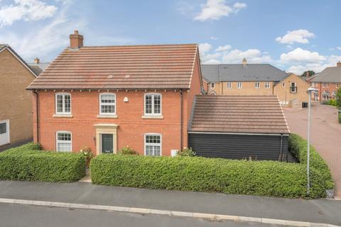 Hare Lane, Cranfield, Bedford 4 bed detached house for sale