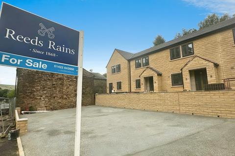 Burnley Road, Todmorden OL14 3 bed terraced house for sale