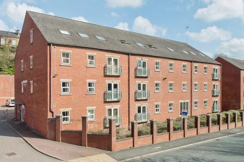 Pullman Court, Leeds LS27 2 bed apartment for sale