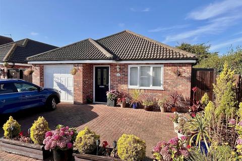 Bridge Meadow, Hemsby 3 bed bungalow for sale