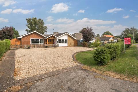 4 bedroom detached bungalow for sale