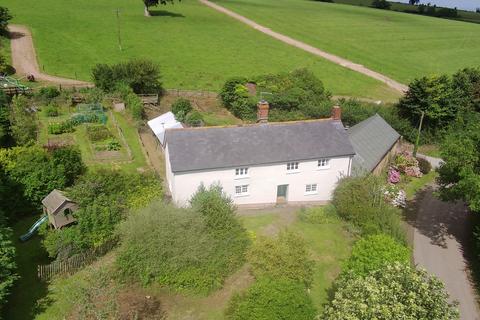 3 bedroom cottage for sale