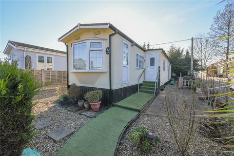 Grovelands Park, Wokingham RG41 2 bed property for sale