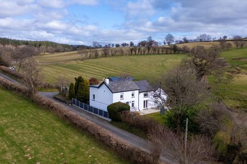 Beulah, Llanwrtyd Wells, LD5 4 bed detached house for sale
