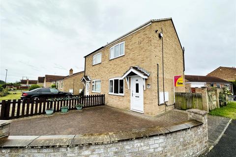 2 bedroom semi-detached house for sale