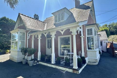 Francis Street, New Quay 4 bed detached house for sale