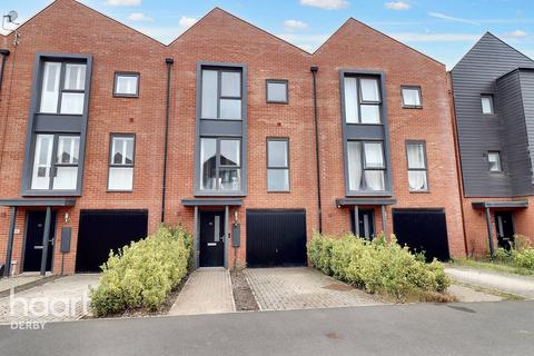 Kingsway Boulevard, Derby 4 bed townhouse for sale