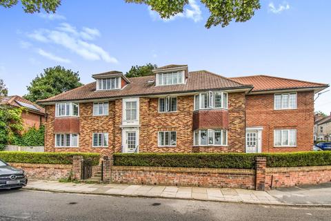 Albemarle Road, York, YO23 1EW 2 bed flat for sale