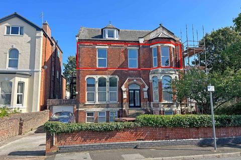Talbot Street, Southport PR8 2 bed flat for sale