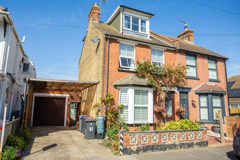 Selsea Avenue, Herne Bay, CT6 5 bed semi