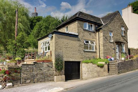 Hillcrest New Road, Luddenden, Halifax 2 bed detached house for sale