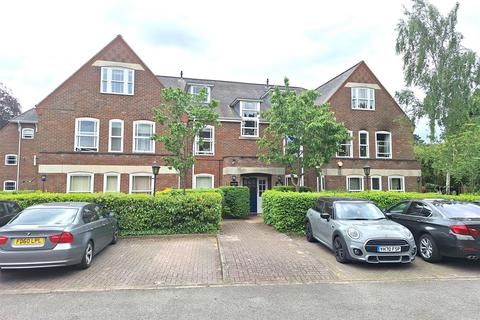 23 Garden Mews Westcote Road Reading... 2 bed apartment for sale
