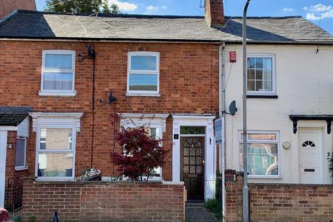 Milton Keynes MK13 2 bed terraced house for sale