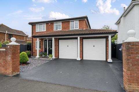 Brightstowe Road, Burnham
