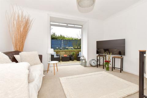 Dover Street, Ryde, Isle of Wight 2 bed maisonette for sale