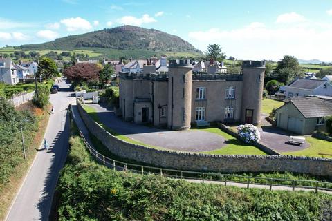 Castell Pentraeth, Lon Y Castell, Nefyn 3 bed semi