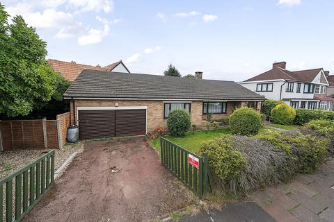 Willersley Avenue, Sidcup DA15 3 bed detached bungalow for sale