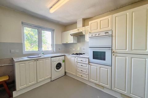 Highbury Court, Neath, SA11 1TX 2 bed apartment for sale